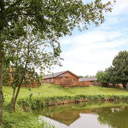 Makins Lodges نيونياتون المظهر الخارجي الصورة